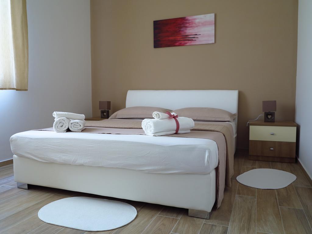 זאדאר Apartments Rotiroti מראה חיצוני תמונה